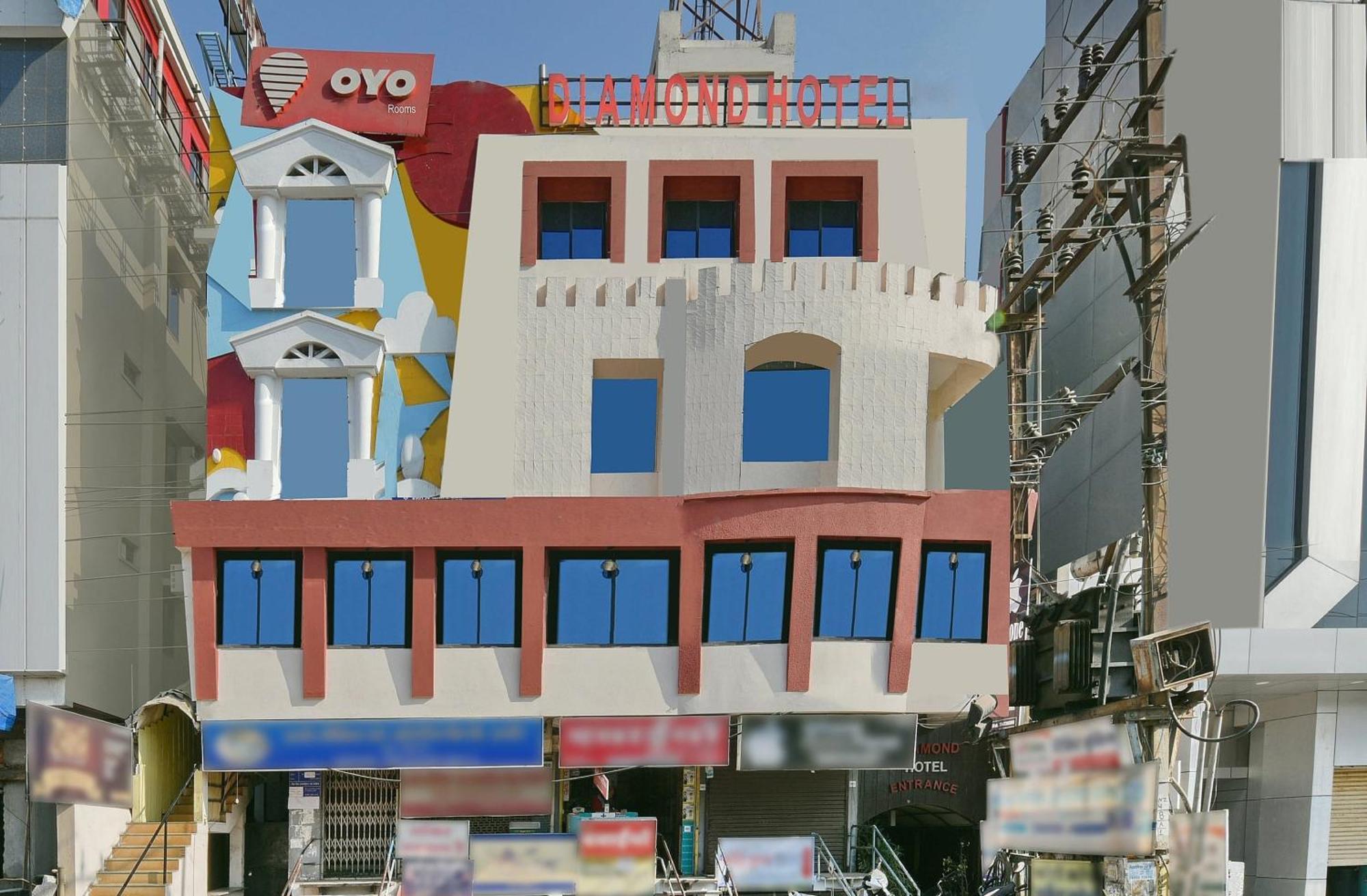 Collection O Diamond And Residences Indore Buitenkant foto